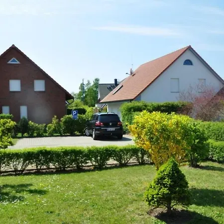 Feha 30 Delphin In Ruhiger Lage * Rerik