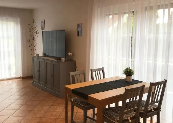 Feha 30 Delphin In Ruhiger Lage Feriehus *